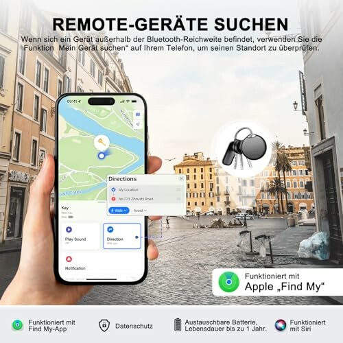 Person hält Smartphone mit App zur Gerätesuche in Italien.